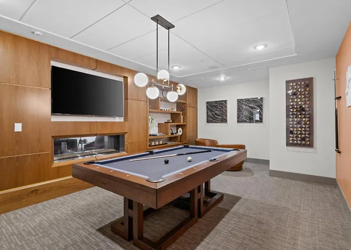The Malibu Suite Penthouse The Gulch